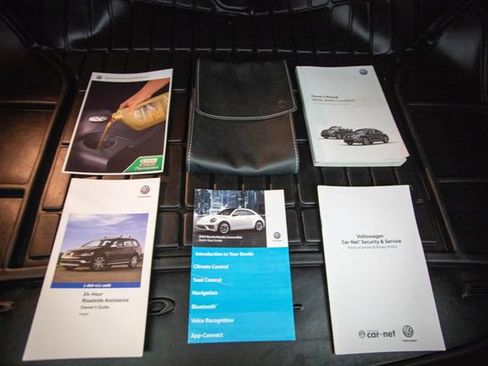 Used 2019 Volkswagen Beetle 2.0T SE FWD image 37