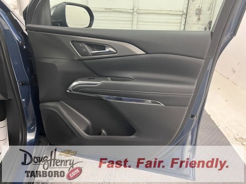 New 2026 Chevrolet Traverse LT w/ Driver Confidence Package image 47