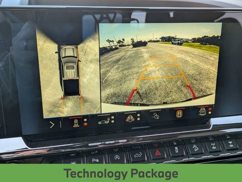 Used 2024 Chevrolet Silverado 1500 ZR2 w/ Technology Package image 6