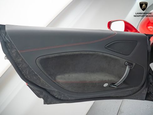 Used 2023 Maserati MC20 Coupe image 39