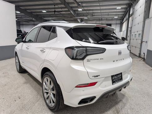 Used 2025 Buick Encore GX Avenir w/ Avenir Technology Package image 5
