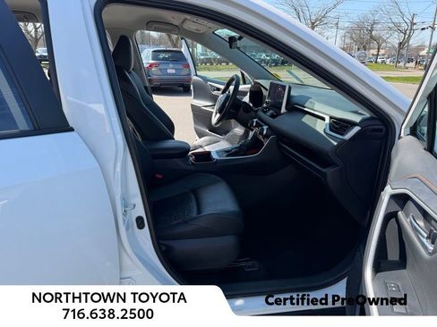 Used 2024 Toyota RAV4 Adventure image 11