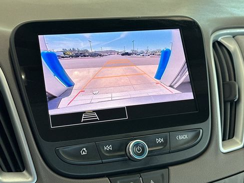 Used 2024 Chevrolet Malibu LT FWD image 25