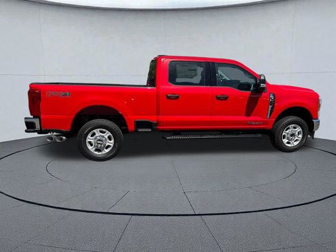 New 2026 Ford F350 XLT AWD/4WD image 3