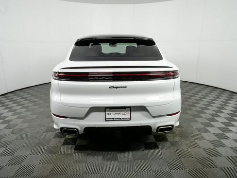 New 2026 Porsche Cayenne E-Hybrid Coupe image 32