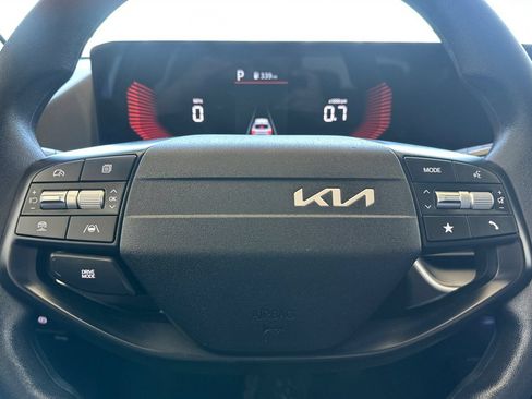Used 2025 Kia K4 FWD image 24
