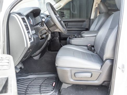 Used 2015 RAM 1500 Tradesman AWD/4WD image 16