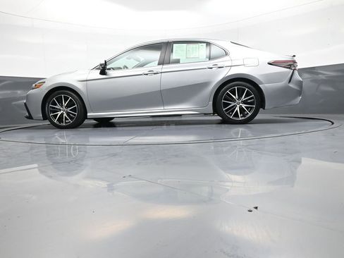 Certified 2023 Toyota Camry SE w/ Cold Weather Package AWD/4WD image 27