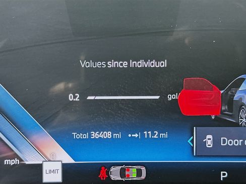 Used 2025 BMW 430i Coupe w/ Premium Package image 18