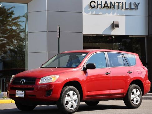 Used 2012 Toyota RAV4 FWD image 1
