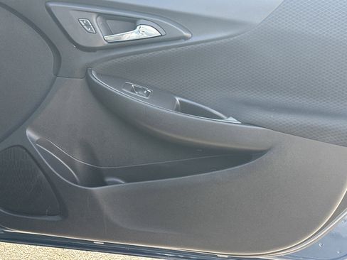 Used 2024 Chevrolet Malibu LT image 14