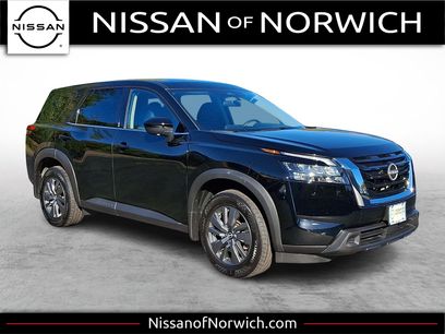 Used 2024 Nissan Pathfinder S