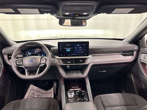 Used 2025 Ford Explorer ST w/ Sun And Sound Package AWD/4WD image 18