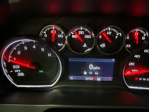 Used 2019 Chevrolet Silverado 1500 RST AWD/4WD image 42
