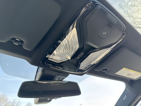 New 2026 BMW 330i Sedan image 21