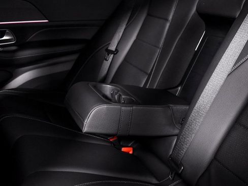 Certified 2025 Mercedes-Benz GLE 450e 4MATIC image 35