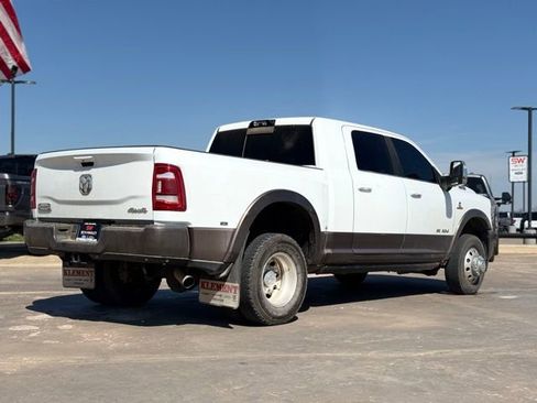 Used 2024 RAM 3500 Limited w/ Towing Technology Group image 2