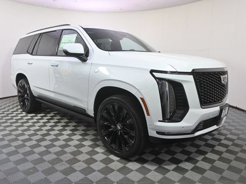 New 2026 Cadillac Escalade Platinum Sport w/ LPO, ONYX Package AWD/4WD image 8