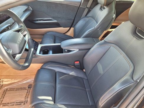 Used 2023 Lucid Air Grand Touring image 19