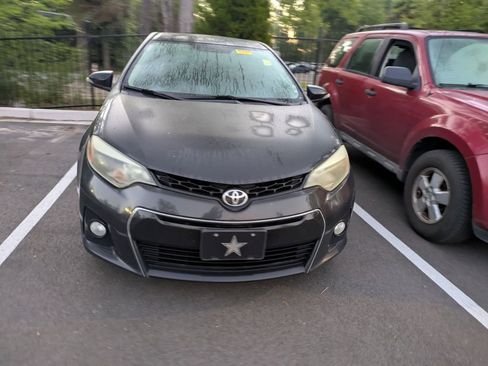 Used 2016 Toyota Corolla S Special Edition image 2