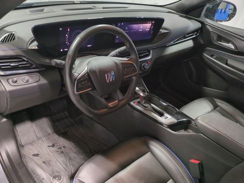 Used 2024 Buick Envista Sport Touring w/ Convenience I Package image 10