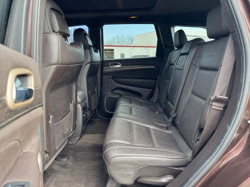Used 2014 Jeep Grand Cherokee Summit AWD/4WD image 16