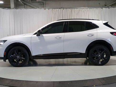 Used 2022 Buick Envision Essence w/ Sport Touring Package image 5