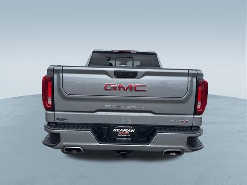 Used 2024 GMC Sierra 1500 AT4 w/ AT4 Preferred Package image 11