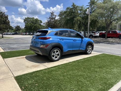 Used 2022 Hyundai Kona SEL w/ Cargo Package AWD/4WD image 5