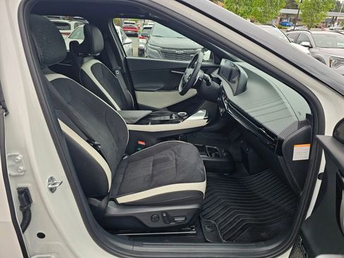 Certified 2024 Kia EV6 GT-Line AWD/4WD image 29