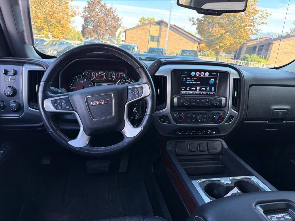 Used 2017 GMC Sierra 2500 SLT w/ Duramax Plus Package AWD/4WD image 17