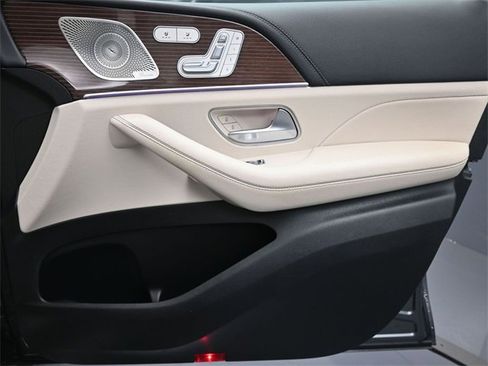 Used 2023 Mercedes-Benz GLE 350 4MATIC image 31