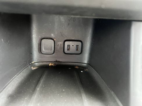 Used 2018 GMC Acadia Denali w/ Technology Package image 24