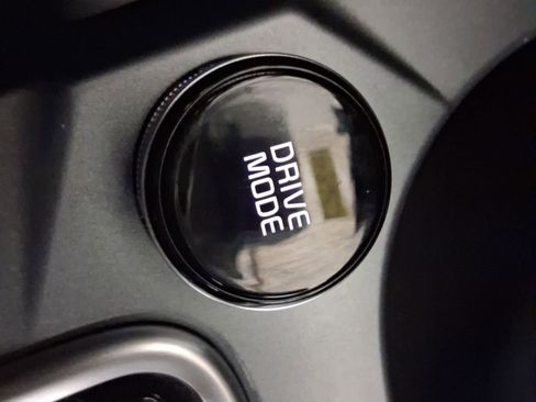 Used 2021 Kia Seltos S FWD image 32