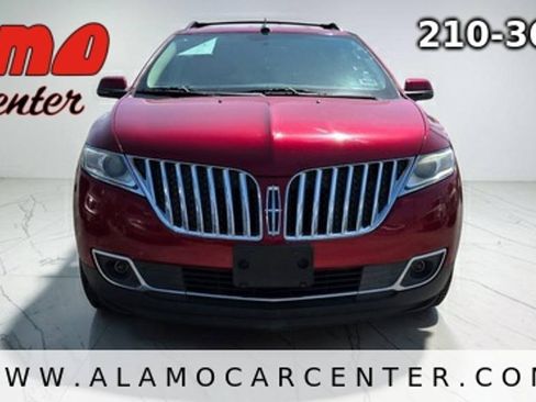 Used 2013 Lincoln MKX FWD image 8