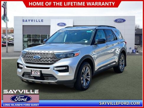 Used 2023 Ford Explorer XLT w/ Equipment Group 202A image 1