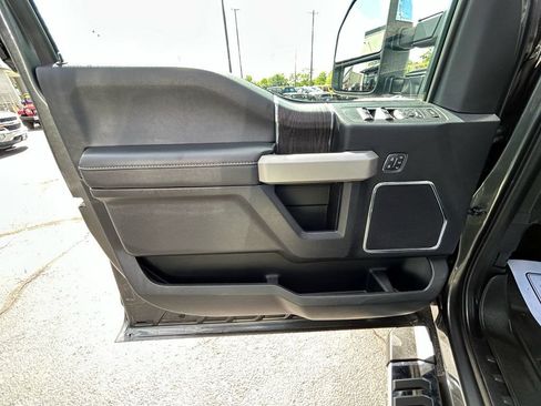 Used 2020 Ford F350 Lariat w/ Lariat Ultimate Package AWD/4WD image 70