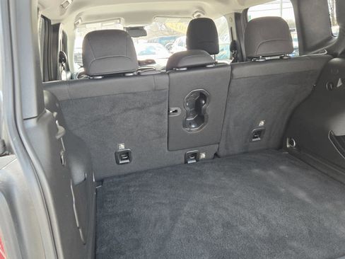 Used 2022 Jeep Renegade Latitude w/ Convenience Group image 14