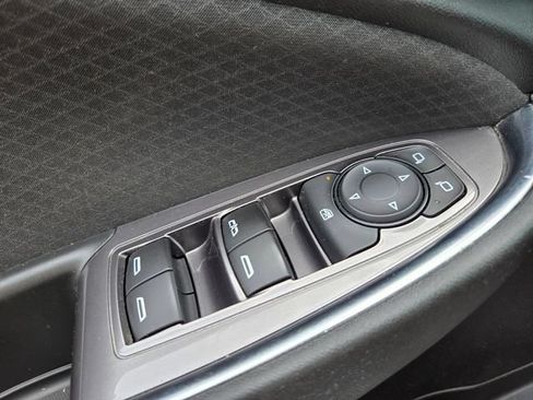 Used 2022 Chevrolet Malibu LT FWD image 36