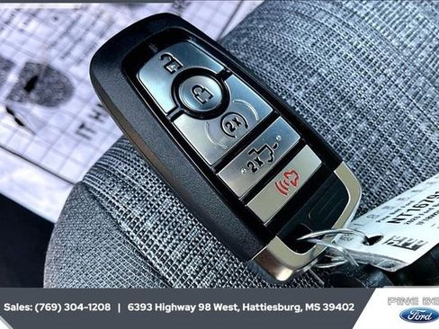 New 2026 Ford F350 XLT w/ XLT Premium Package image 9