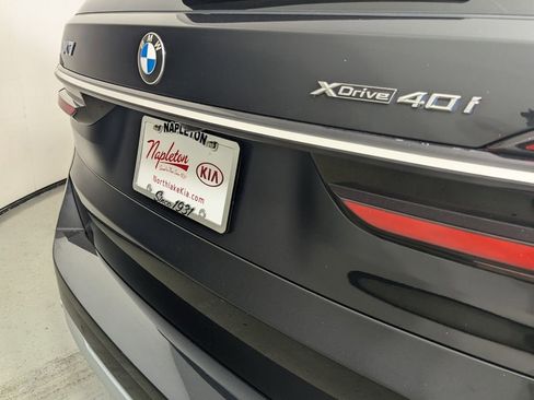 Used 2024 BMW X7 xDrive40i image 8