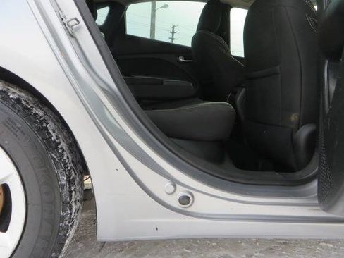 Used 2016 Dodge Dart SXT image 16