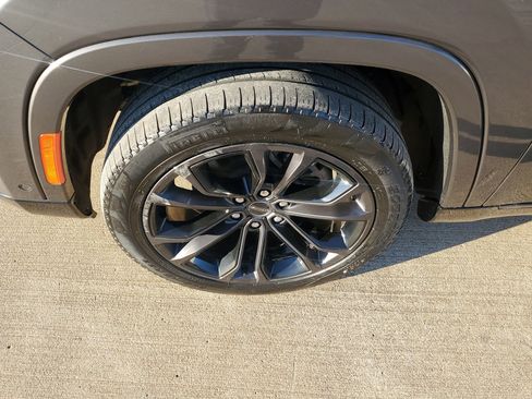 Used 2023 Jeep Grand Wagoneer Series III w/ Quick Order Packagew 28T image 40