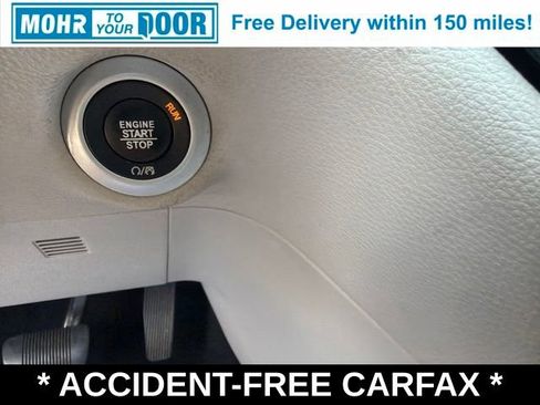 Used 2019 Chrysler Pacifica Limited FWD image 21