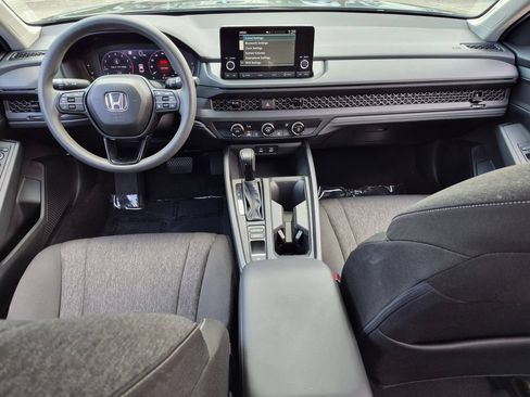 Used 2025 Honda Accord LX image 24