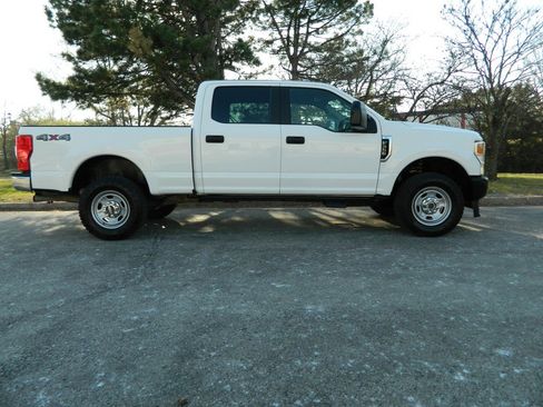 Used 2021 Ford F350 XL w/ Power Equipment Group image 5