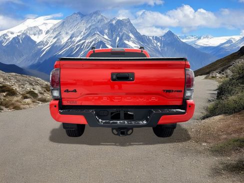 Used 2023 Toyota Tacoma TRD Pro image 4