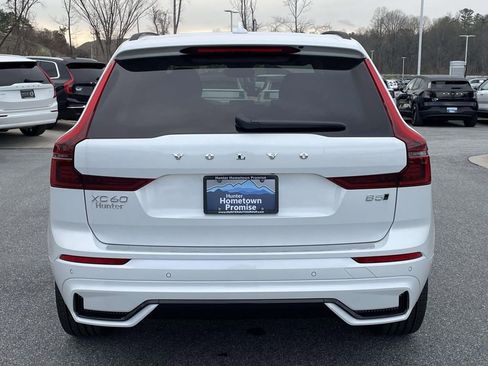 New 2026 Volvo XC60 B5 Ultra w/ Protection Package Premier image 25