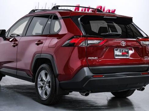 Used 2023 Toyota RAV4 XLE image 13