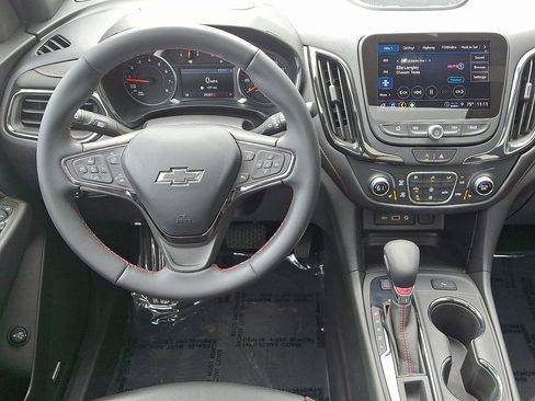 Used 2023 Chevrolet Equinox RS w/ RS Leather Package AWD/4WD image 12